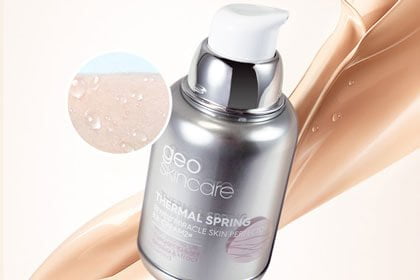 custom printing on the luxury acrylic airless bottle