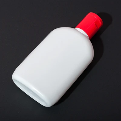 squeeze cosmetic bottles