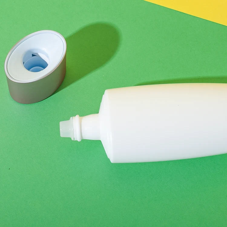 50ml hdpe tottle bottle press button snap cap - 4