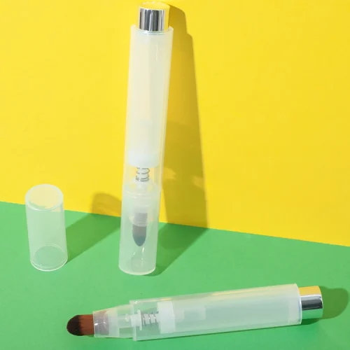 6.5ml pp eye cream bottle with soft brush applicator - 1