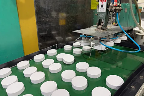 cosmetic cream jars molding process - 1
