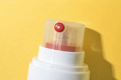 sealed dispensing tip design - 1