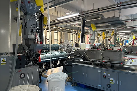 hand-cream-tube-five-layer-co-extrusion-production-line hand-cream-tube-five-layer-co-extrusion-production-line